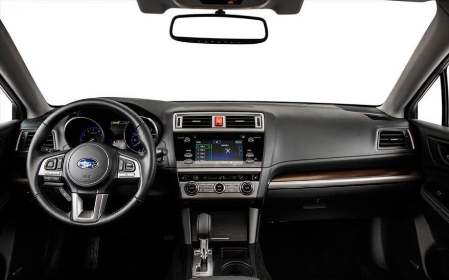  Subaru Legacy 2015 года  (фото 12 из 14)